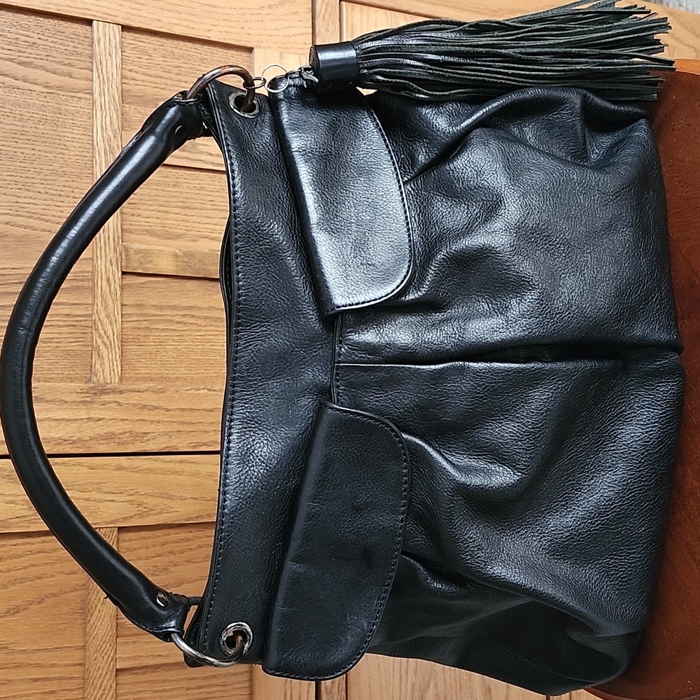 Tommy Hilfiger Black Leather Women's Bag